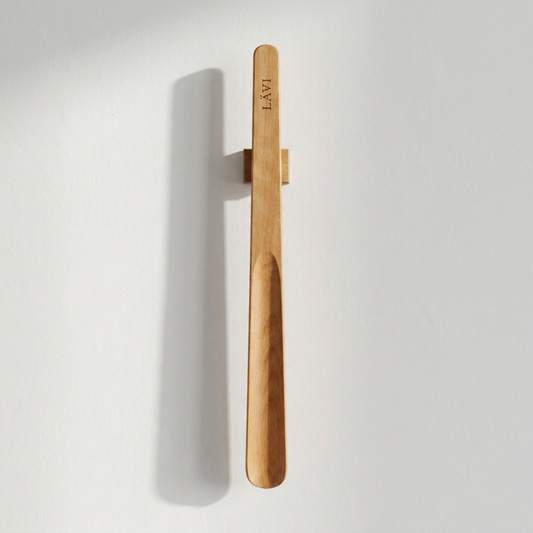 LÄVI One — Magnetic Shoehorn